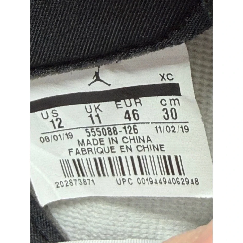 Air Jordan 1 Retro High OG Light Smoke Grey Black Red 555088-126 Mens 12